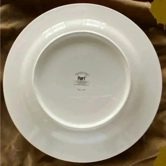 Pier 1 Holiday Serving Plate - Picture 3 of 3